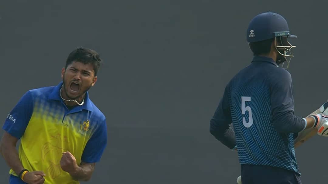 Karnataka beats Haryana by 5 Wickets