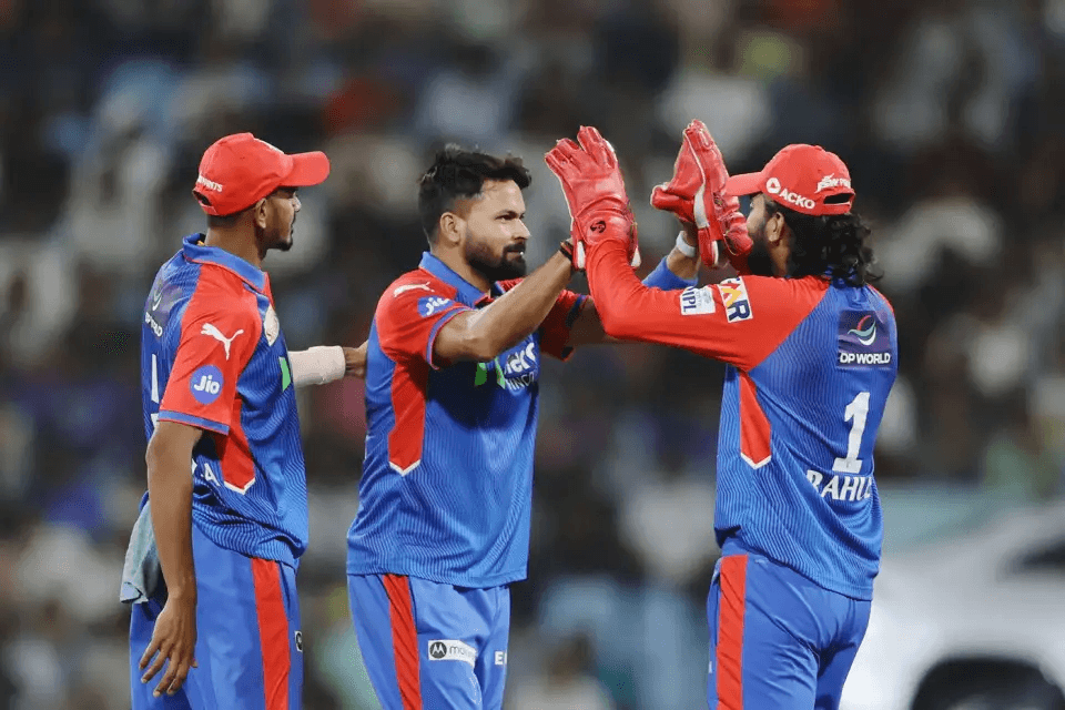 Mukesh Kumar Struck 4 Wickets against LSG