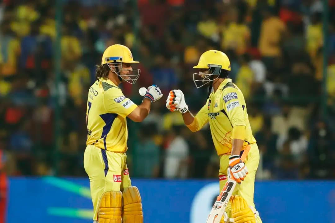 MS Dhoni and Jadeja