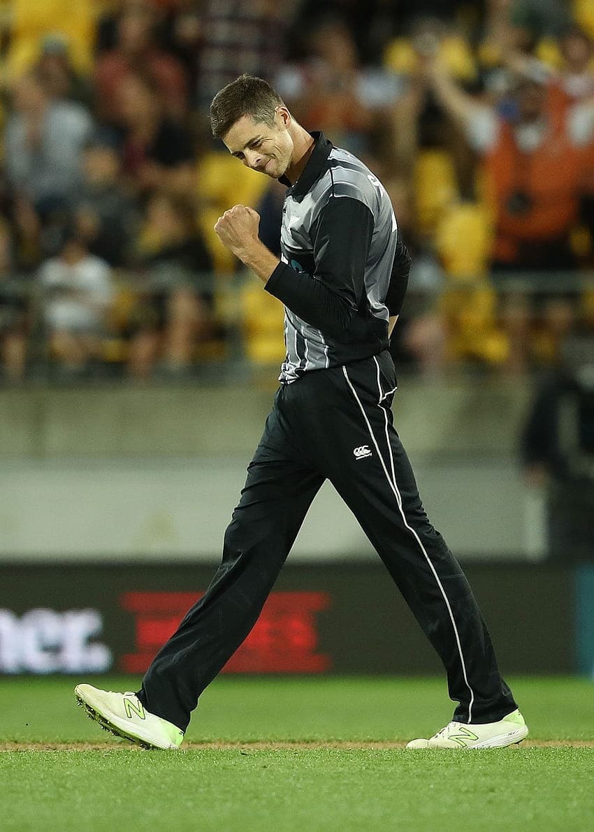 desktop-wallpaper-mitchell-santner-1400×1961.jpg