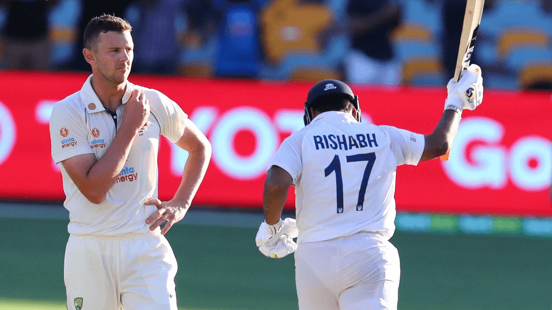 Hazelwood and Pant at Gabba