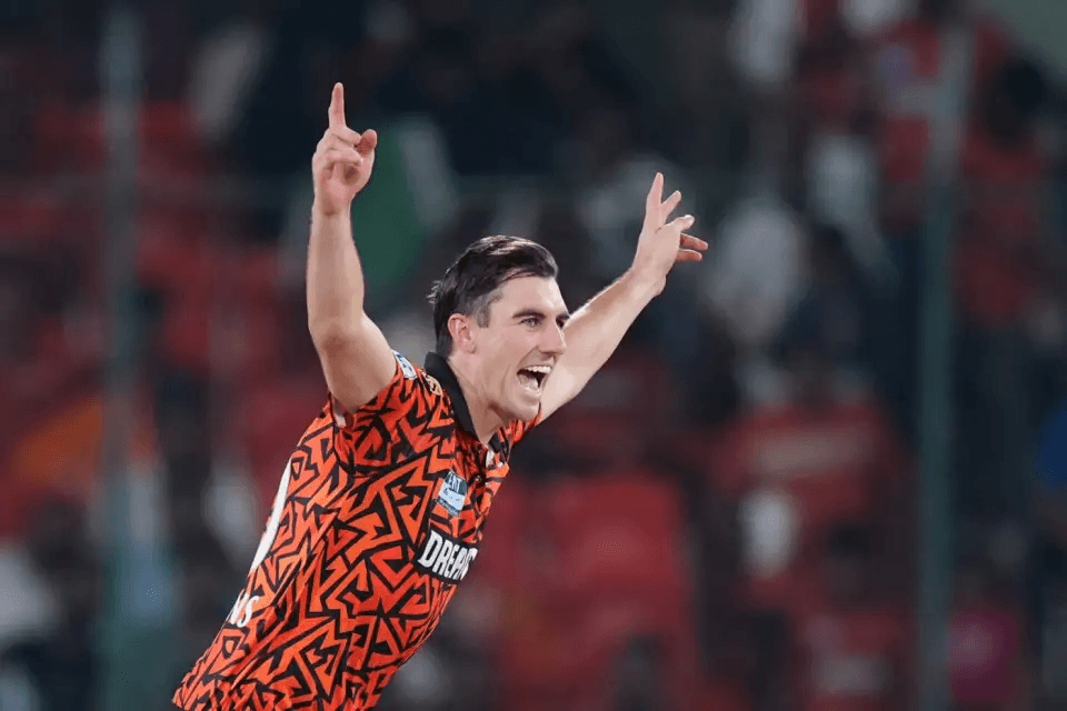Pat Cummins vs Delhi capitals