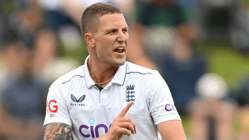 Brook Backs Troubled Carse for England Return