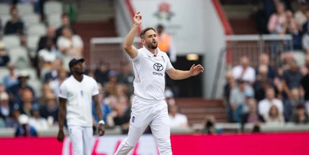 Chris Woakes’s Shoulder Dislocation Requires Surgery, Threatens England's Ashes Plans - Report