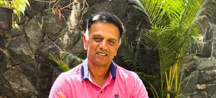 IPL 2025 - Rahul Dravid Attends Rajasthan Royals' Training Camp on Crutches