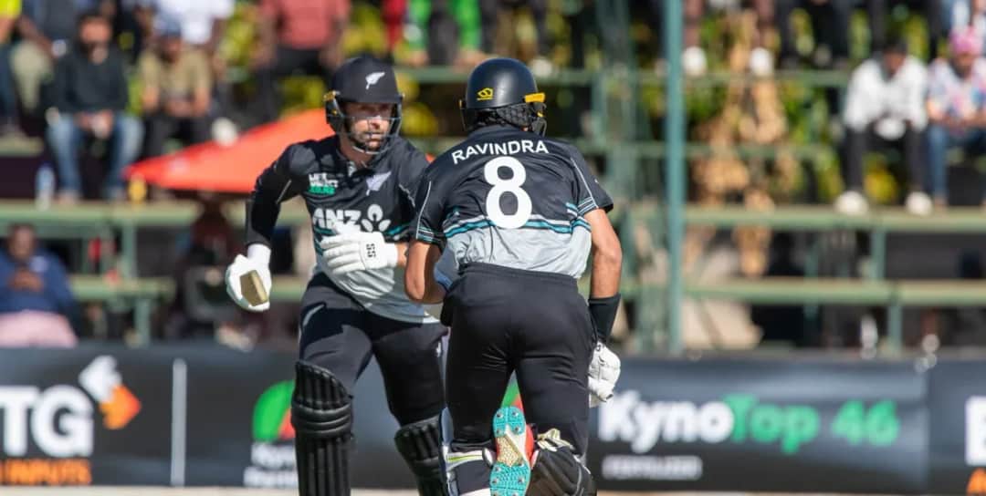 Matt Henry, Devon Conway Guide New Zealand to Easy Win vs Zimbabwe