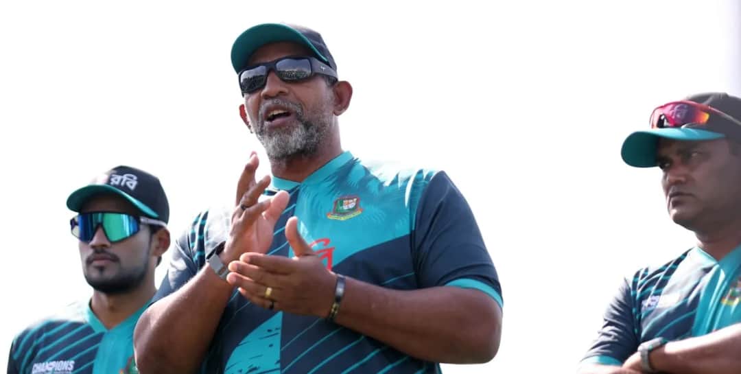 Phil Simmons Leaves for London as Bangladesh Lick Wounds from 1st ODI Collapse vs Sri Lanka