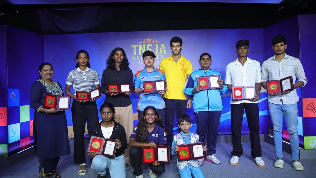 Shivam Dube at TNSJA awards