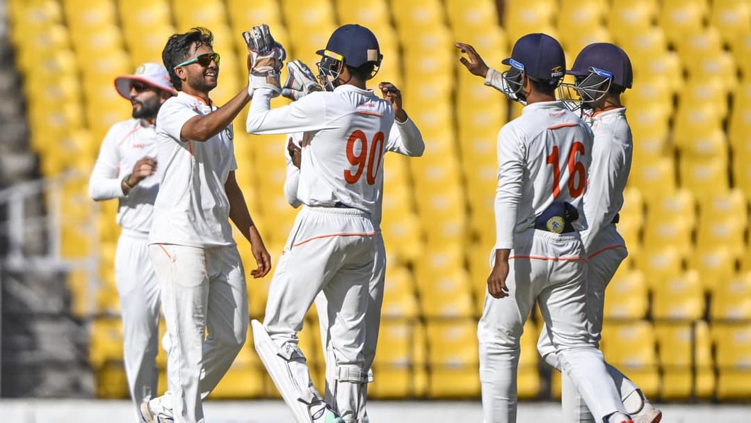 Vidarbha beat Mumbai to seal final berth